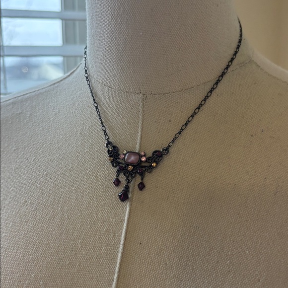 1928 Silver Necklace with Pink and Dark Purple Details - Picture 4 of 5